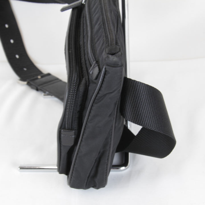 【価格改定】『USED』 
PRADA プラダ 
 サフィアーノ ウエストバッグ 
ナイロン ブラック