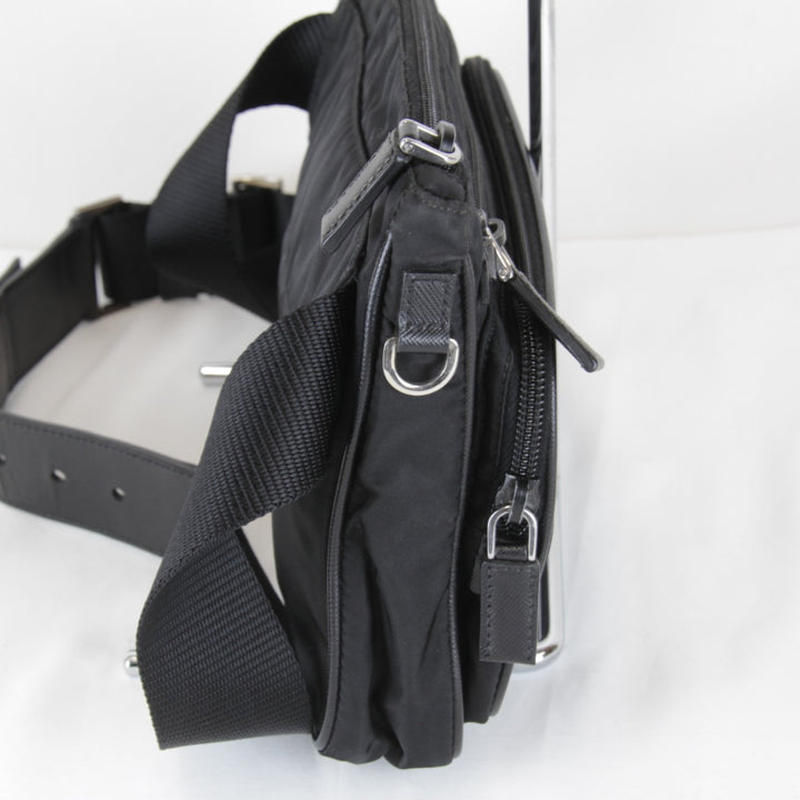 【価格改定】『USED』 
PRADA プラダ 
 サフィアーノ ウエストバッグ 
ナイロン ブラック