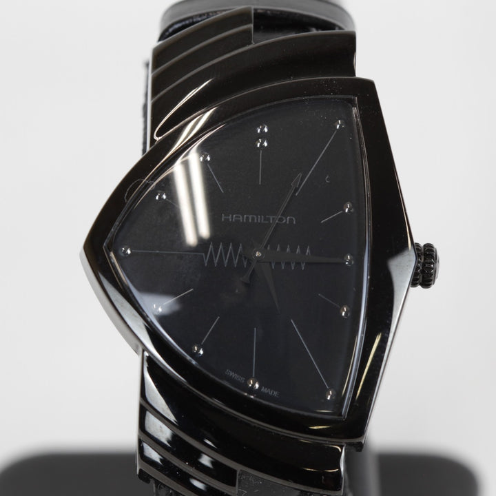 超美品『USED』 
HAMILTON H244010 
腕時計
 クォーツ メンズ