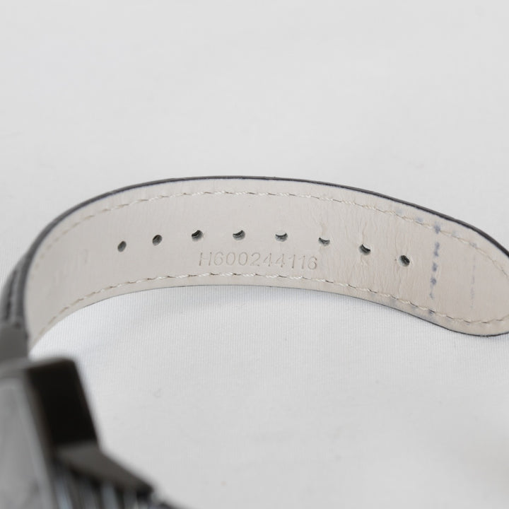 超美品『USED』 
HAMILTON H244010 
腕時計
 クォーツ メンズ
