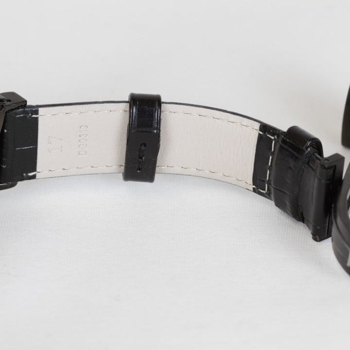 超美品『USED』 
HAMILTON H244010 
腕時計
 クォーツ メンズ