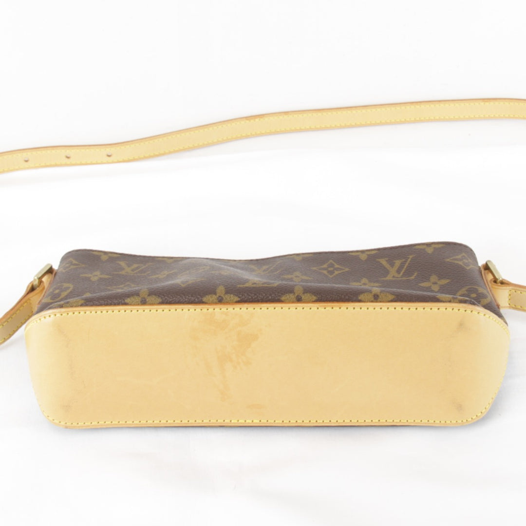 良品『USED』 
LOUIS VUITTON ルイ・ヴィトン 
 トローター M51240/AR1003 ショルダーバッグ 
モノグラムキャンバス ブラウン