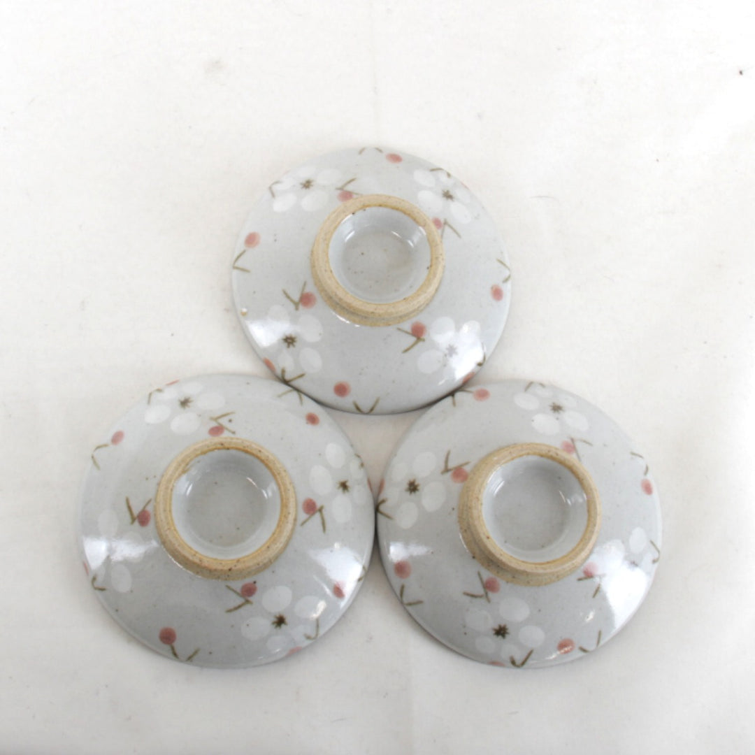 美品『USED』 
 
 有田焼 ろせん 蒸し椀 3セット 食器 
 ゴールド