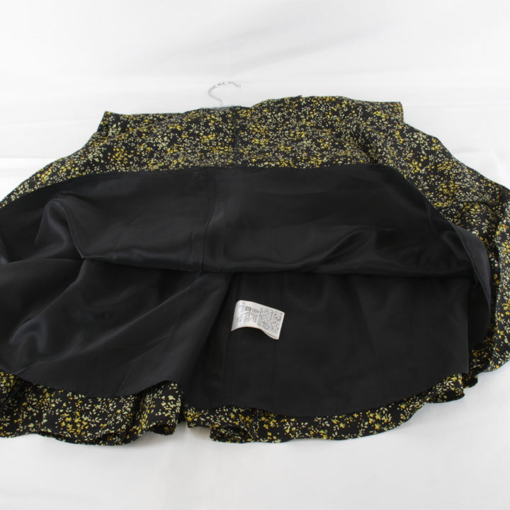 美品『USED』 
Sutseso スチェッソ 
 40サイズ 花柄 フリル スカート 
 ブラック