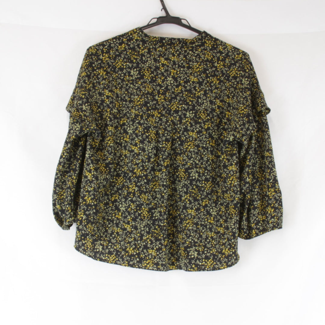 美品『USED』 
Sutseso スチェッソ 
 花柄 ブラウス 
 ブラック