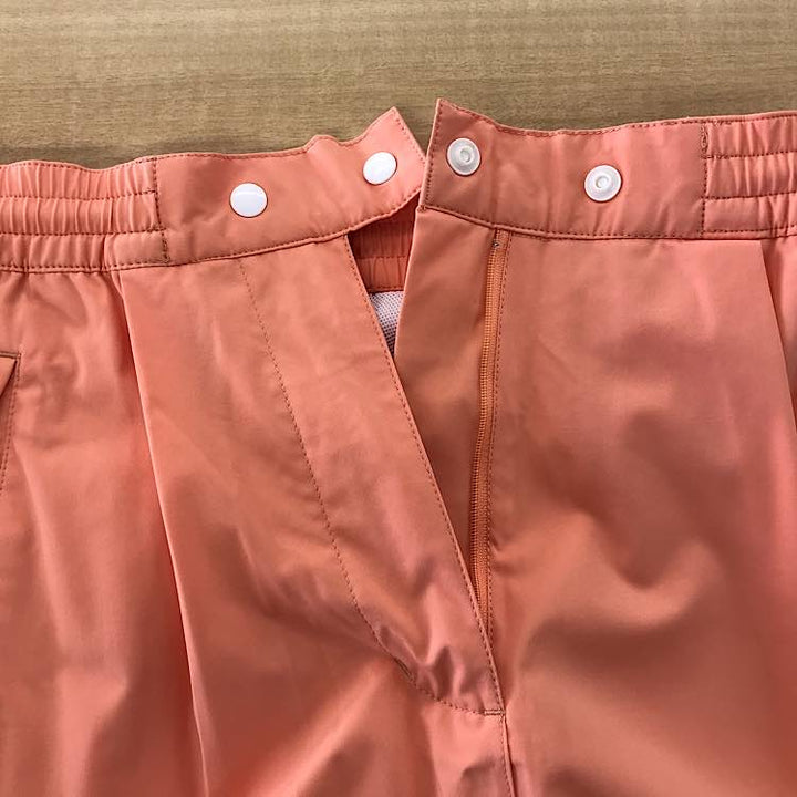 『美品』 
TRUSSARDI トラサルディ 
 ゴルフ ナイロンウェア スポーツウェア ジャケット パンツ サイズ38 セットアップ 
ナイロン コーラル