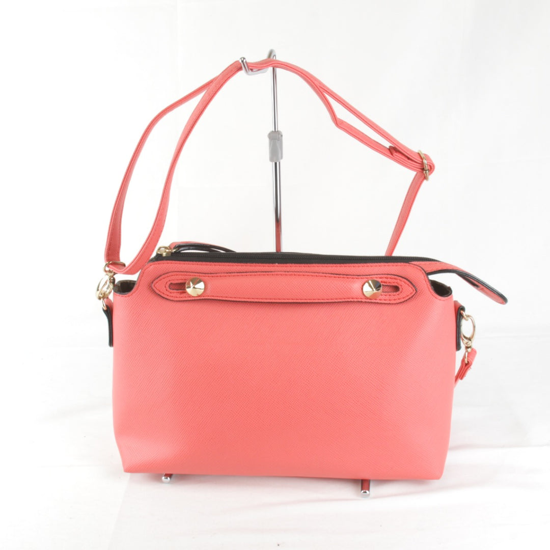 美品『USED』 
Simplicite シンプリシテェ 
 ショルダーバッグ 
 ピンク