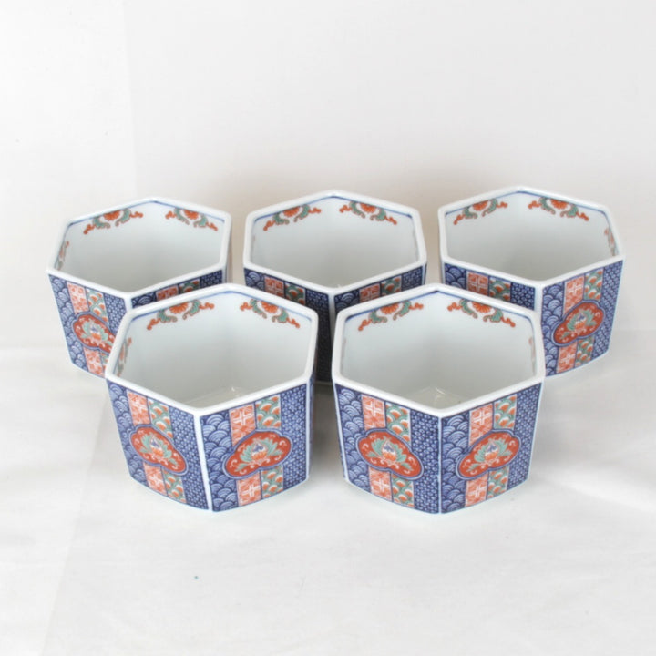 良品『USED』 
 
 食器 
 マルチカラー