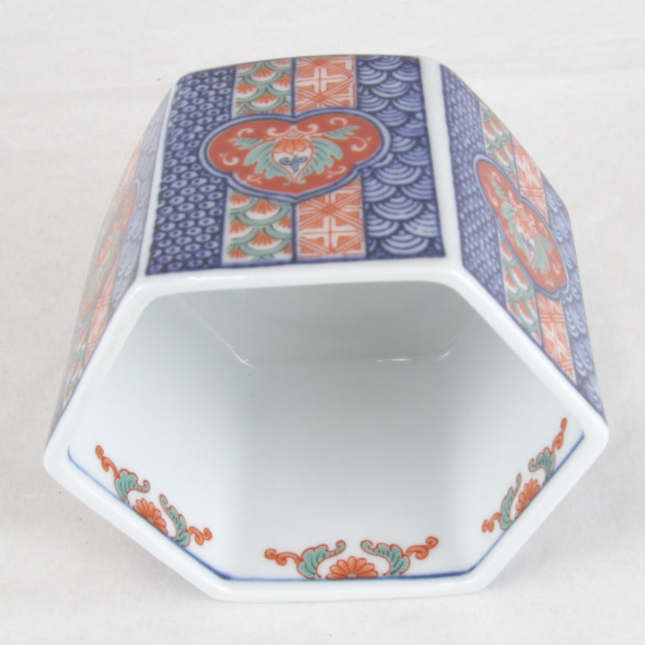 良品『USED』 
 
 食器 
 マルチカラー