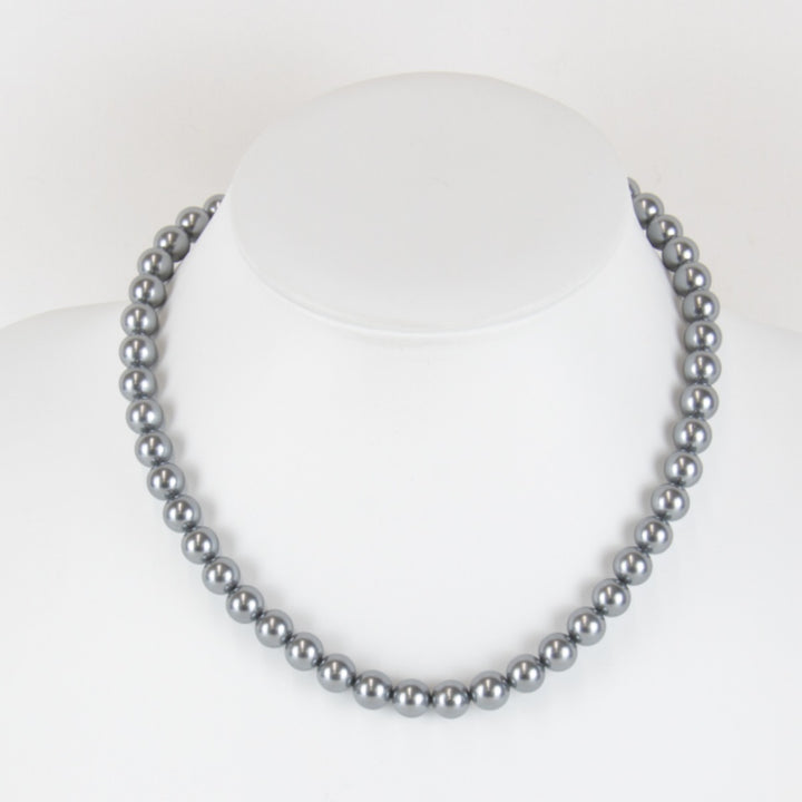 美品『USED』 フェイクパール 
ネックレス