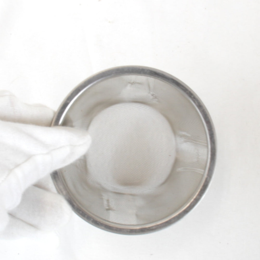 美品『USED』 
 
 十草模様 ティーポット 陶印あり 食器 
陶器 レッド
