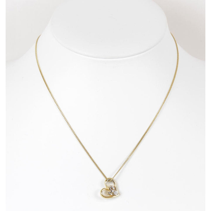 美品『USED』  
NINA RICCI  ハート ネックレス