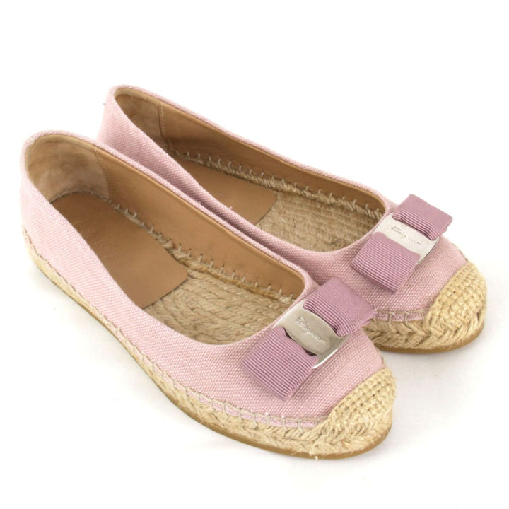 『USED』 
Salvatore Ferragamo フェラガモ 
 ヴァラエスパドリーユ フラットシューズ その他靴 
ジュート ベビーピンク