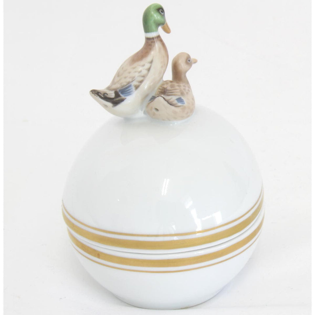 美品『USED』 
 
 geroldtettau 卵型小物入れ  食器