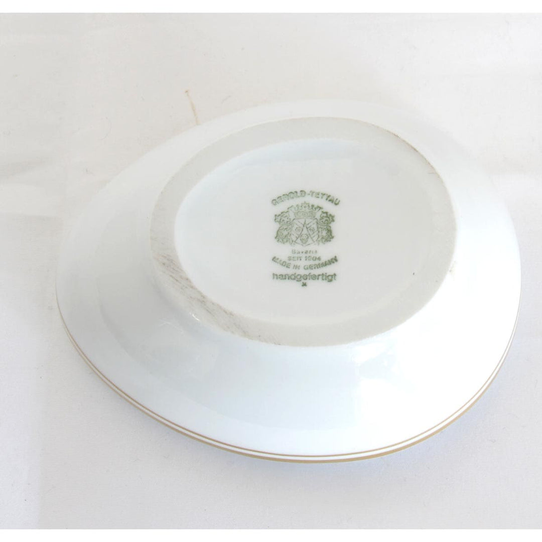 美品『USED』 
 
 geroldtettau 卵型小物入れ  食器