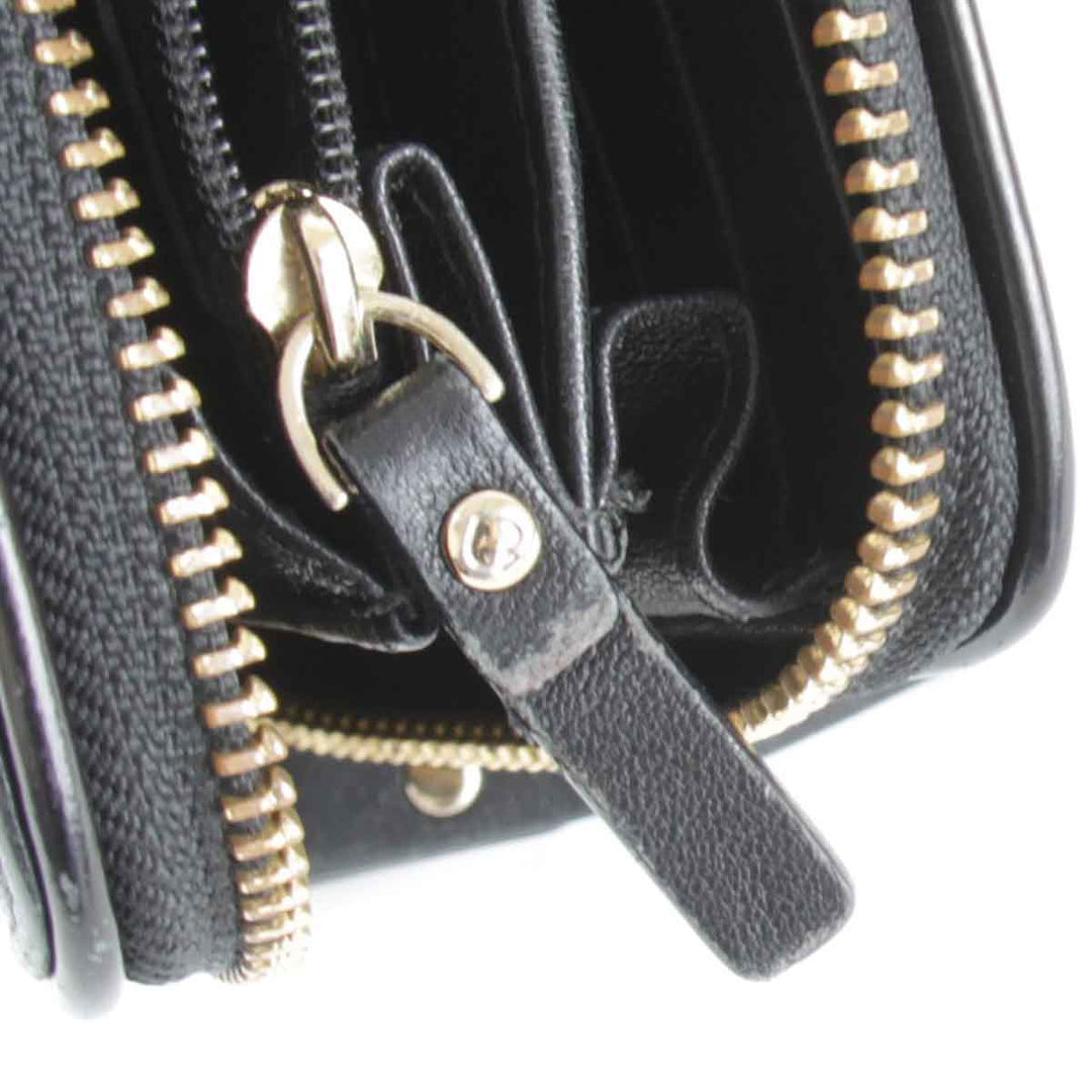 『USED』 
Kate Spade ケイトスペード 
 ラウンドファスナー 長財布 
レザー ブラック