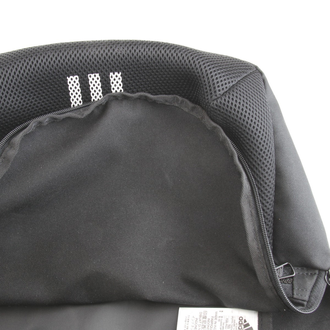 美品『USED』 
adidas アディダス 
 リュック・デイパック 
ポリエステル ブラック