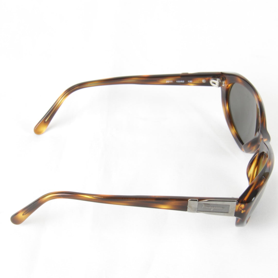 良品『USED』 
Salvatore Ferragamo フェラガモ 
 2011 103/63 サングラス 
 ブラウン