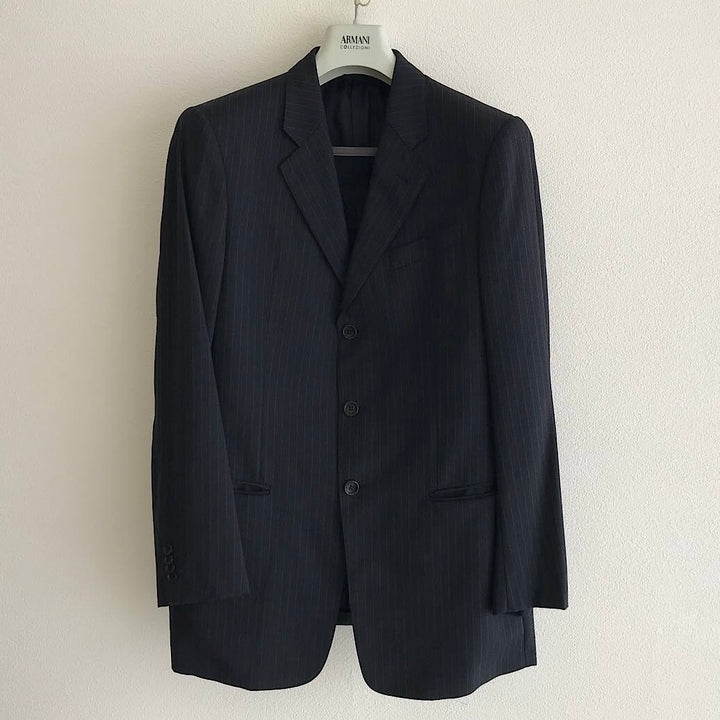 『USED』 
ARMANI COLLEZIONI アルマーニコレッツォーニ 
 セットアップ スーツ 
レーヨン /キュプラ ネイビー系