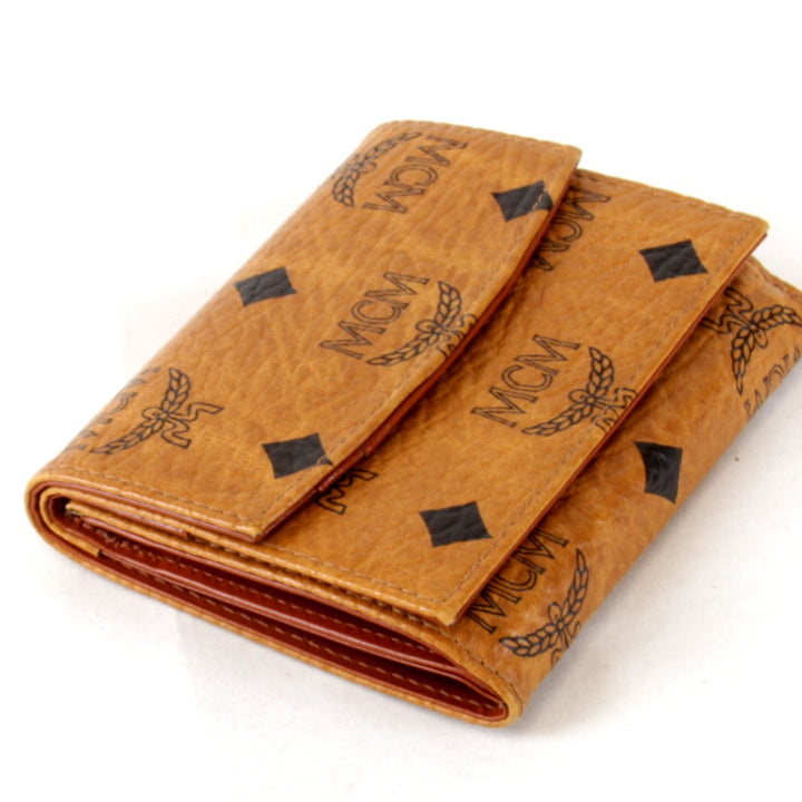 美品『USED』 
MCM エム・シー・エム 
 三つ折り財布 
レザー ブラウン
