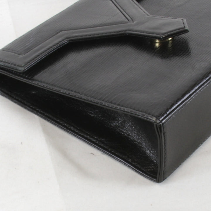 【価格改定】『USED』 
YVES SAINT LAURENT イヴ・サンローラン 
 リザード シンプル 光沢あり PVCレザー ショルダーバッグ 
レザー ブラック