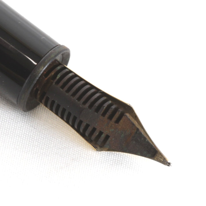 『USED』 
MONTBLANC モンブラン 
 マイスターシュティック No146 ペン先14K 万年筆 
 ブラック