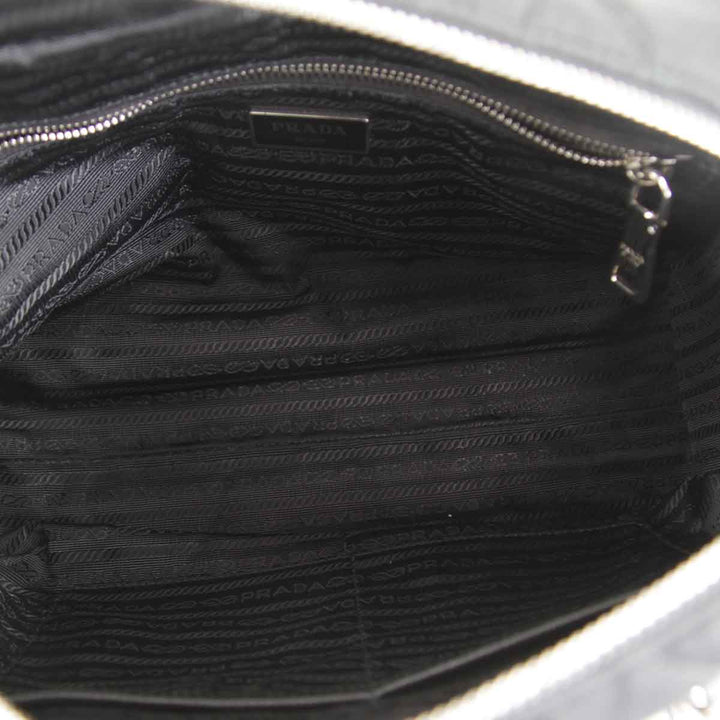美品『USED』 
PRADA プラダ 
 チェーンショルダーバッグ ショルダーバッグ 
ナイロン ブラック