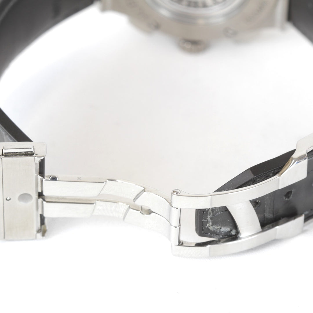 美品『USED』 
HUBLOT チタニウム レーシンググレー 箱/カード 541.NX.7070.LR 
腕時計
 自動巻き メンズ