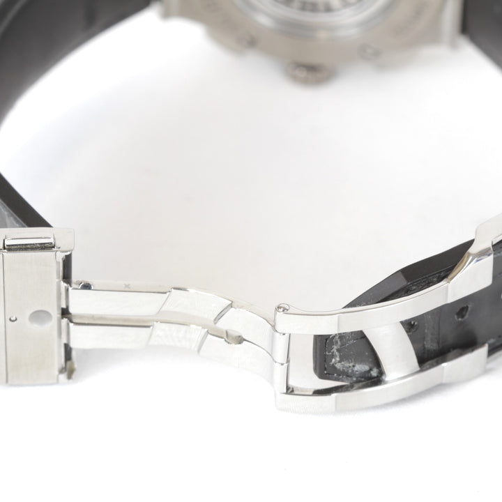 美品『USED』 
HUBLOT チタニウム レーシンググレー 箱/カード 541.NX.7070.LR 
腕時計
 自動巻き メンズ