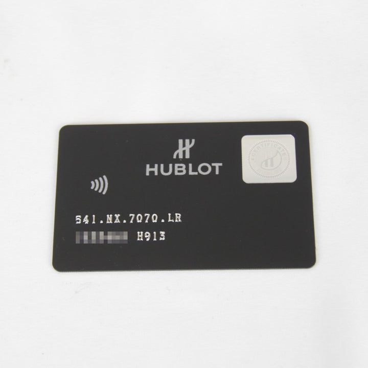美品『USED』 
HUBLOT チタニウム レーシンググレー 箱/カード 541.NX.7070.LR 
腕時計
 自動巻き メンズ