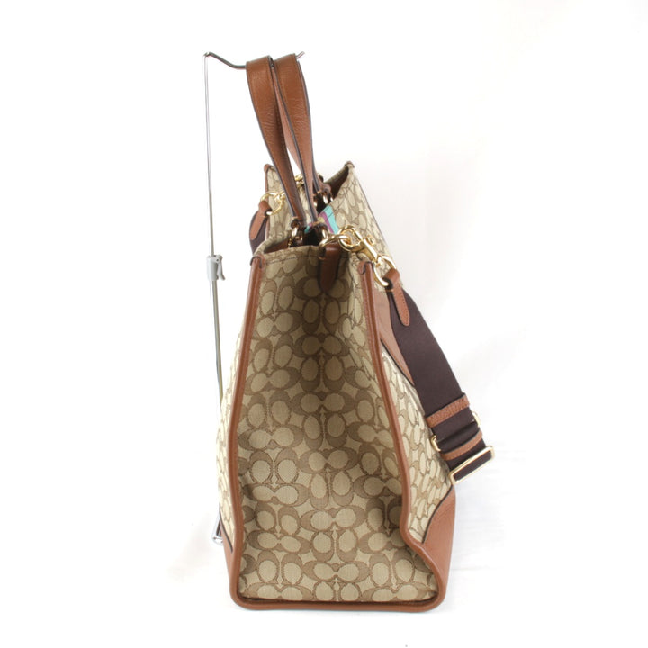 美品『USED』 
COACH コーチ 
 F2239-C5793 トートバッグ 
キャンバス ブラウン