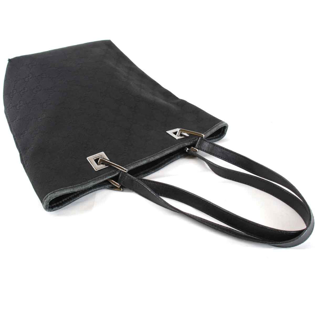 『USED』 
GUCCI グッチ 
 31244 002058 トートバッグ 
GGキャンバス ブラック