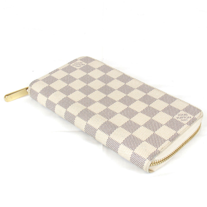 美品『USED』 
LOUIS VUITTON ルイ・ヴィトン 
 ジッピーウォレット N41660 長財布 
ダミエアズールキャンバス ダミエアズール
