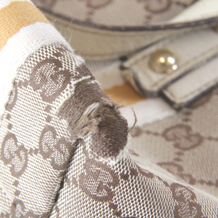 『USED』 
GUCCI グッチ 
 シェリーライン ミニハンドバッグ チャーム付き 139261・213048 ハンドバッグ 
GGキャンバス ベージュ