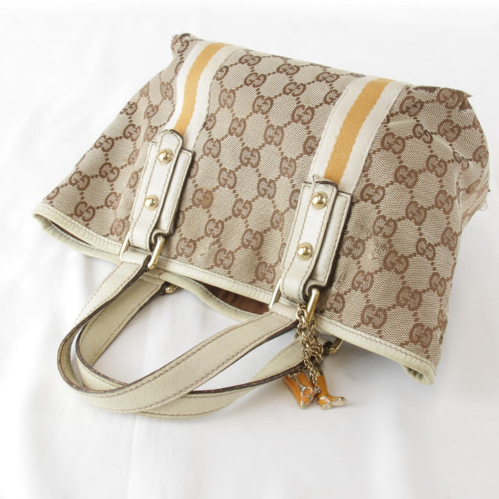 『USED』 
GUCCI グッチ 
 シェリーライン ミニハンドバッグ チャーム付き 139261・213048 ハンドバッグ 
GGキャンバス ベージュ