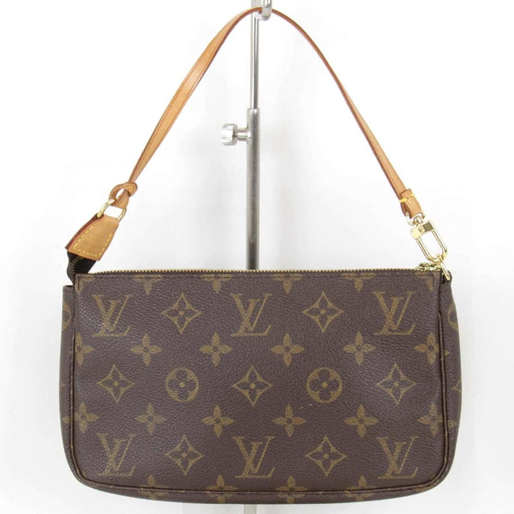 美品『USED』 
LOUIS VUITTON ルイ・ヴィトン 
 ポシェットアクセソワール M51980 アクセサリーポーチ 
モノグラムキャンバス モノグラム