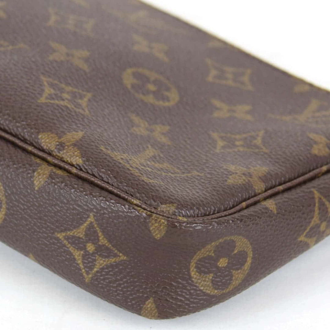 美品『USED』 
LOUIS VUITTON ルイ・ヴィトン 
 ポシェットアクセソワール M51980 アクセサリーポーチ 
モノグラムキャンバス モノグラム