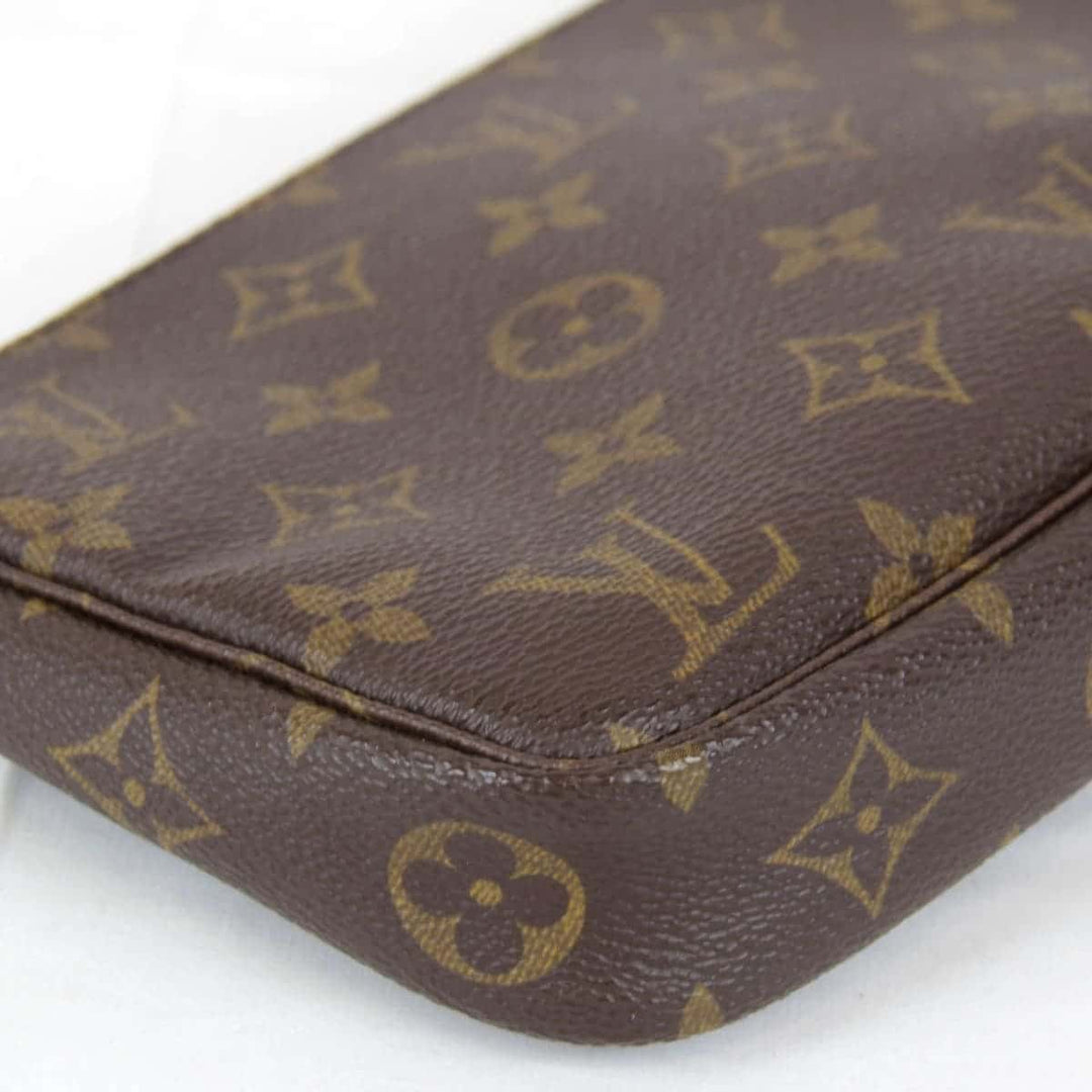 美品『USED』 
LOUIS VUITTON ルイ・ヴィトン 
 ポシェットアクセソワール M51980 アクセサリーポーチ 
モノグラムキャンバス モノグラム
