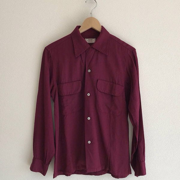 『USED』 
ARROW アロー 
 古着 ヴィンテージ オープンカラーシャツ 長袖シャツ 
 レッド系