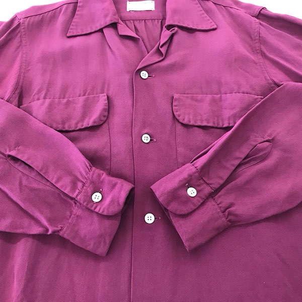 『USED』 
ARROW アロー 
 古着 ヴィンテージ オープンカラーシャツ 長袖シャツ 
 レッド系