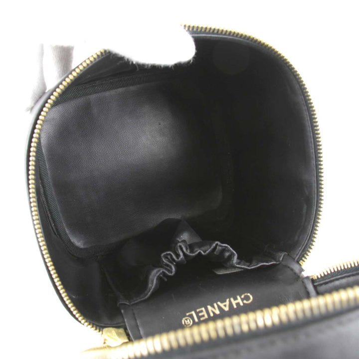 良品『USED』 
CHANEL シャネル 
 バニティバッグ 
レザー ブラック