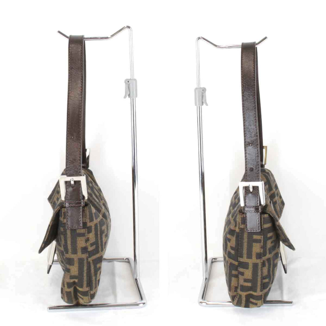 良品『USED』 
FENDI フェンディ 
 ズッカ マンマバケット ショルダーバッグ 
キャンバス ブラウン