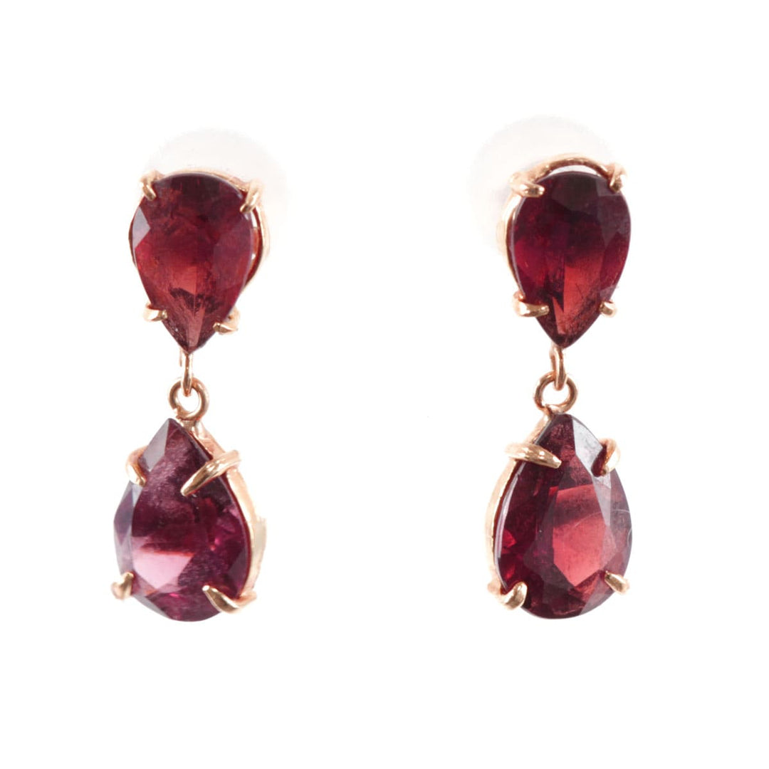 美品『USED』 K18 
 赤石ぶら下がり ピアス
 1.3g