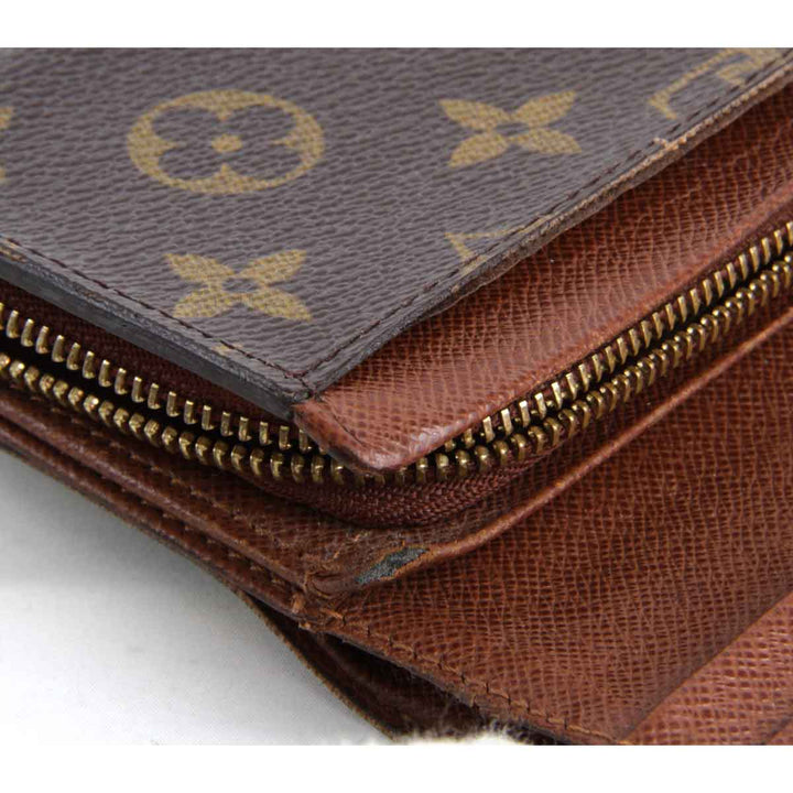 『USED』 
LOUIS VUITTON ルイ・ヴィトン 
 ポルトモネビエトレゾール M61730 二つ折り財布 
モノグラムキャンバス モノグラム