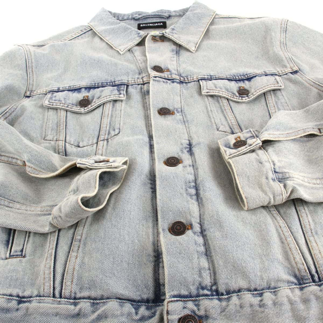 良品『USED』 
BALENCIAGA バレンシアガ 
 デニムジャケット 
コットン/ポリエステル  ペールブルー