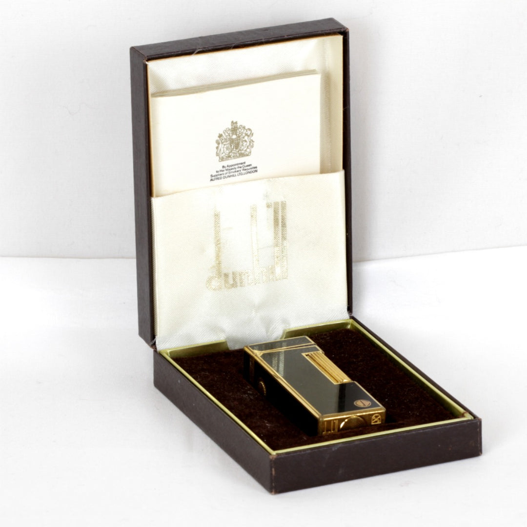 ジャンク『動作未確認』 
Dunhill ダンヒル 
 ライター 
 ブラック