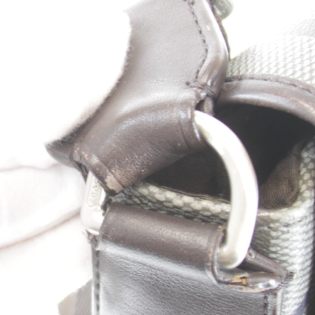 『USED』 
COACH コーチ 
 メッセンジャーバッグ F70750 ショルダーバッグ 
PVC/レザー チェック　グレー