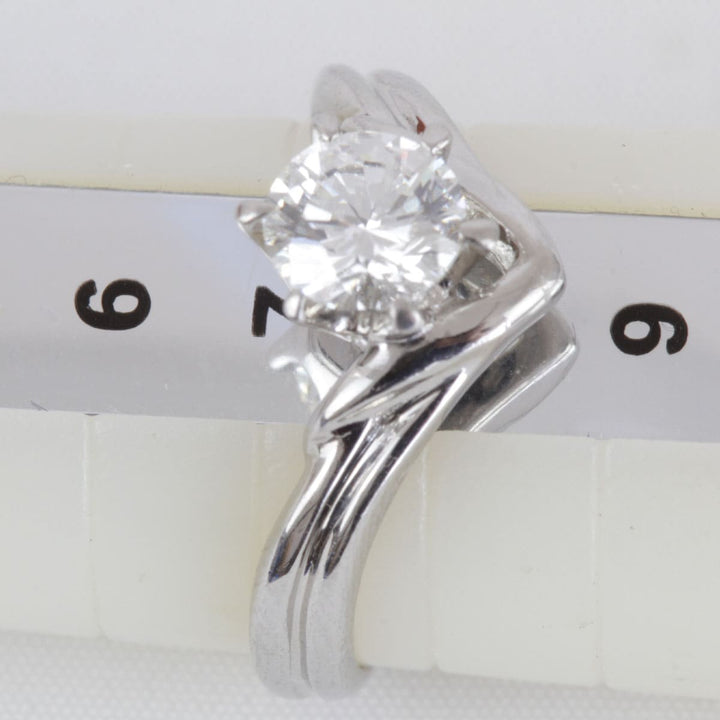 美品『USED』 Pt900 
リング・指輪
 ダイヤモンド 0.595 3.7g