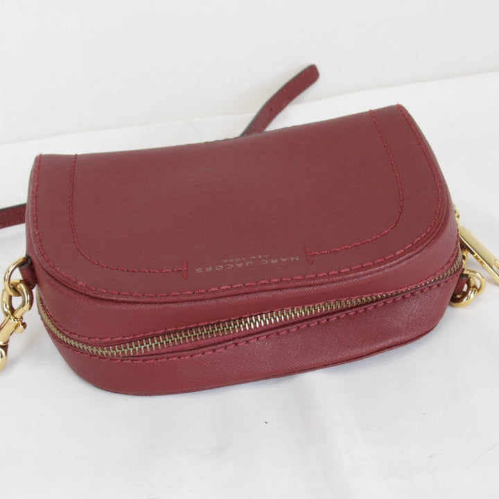 美品『USED』 
MARC JACOBS マークジェイコブス 
 ショルダーバッグ 
 ワインレッド