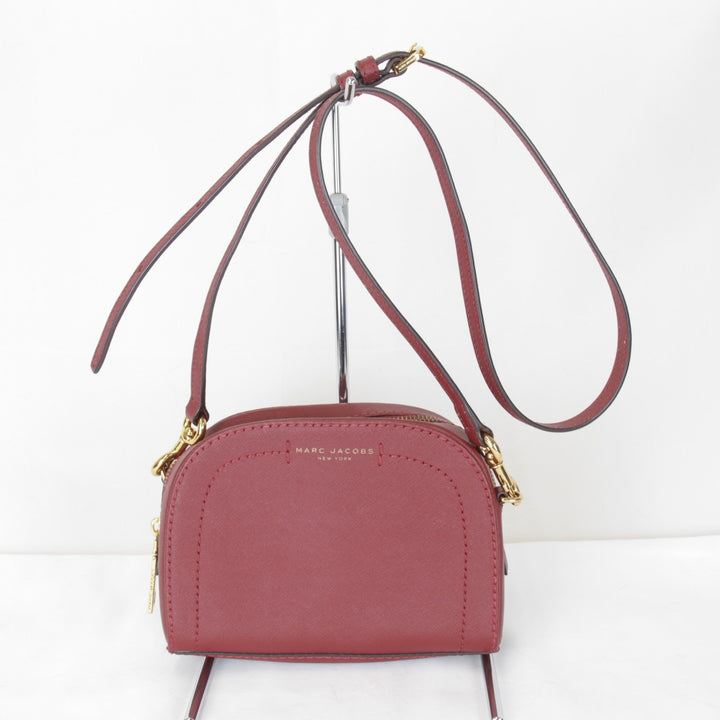 美品『USED』 
MARC JACOBS マークジェイコブス 
 ショルダーバッグ 
 ワインレッド